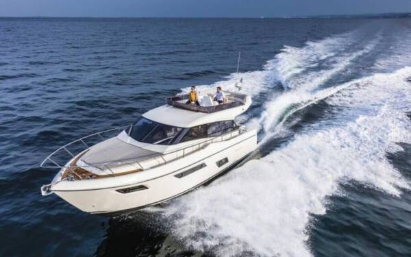 Ferretti Yachts 450 Dream