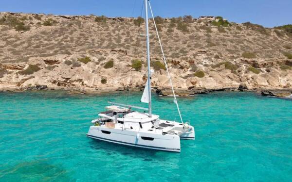 Fountaine Pajot Astrea 42 Maestro Kahuna
