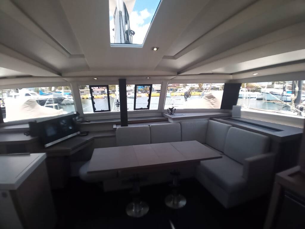 Fountaine Pajot Astrea 42 Nostos