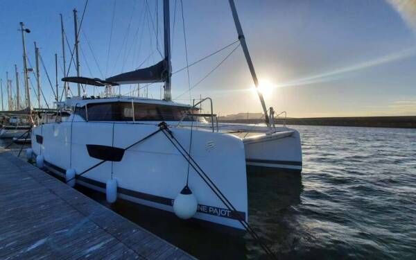Fountaine Pajot Astrea 42 Follow the Sun