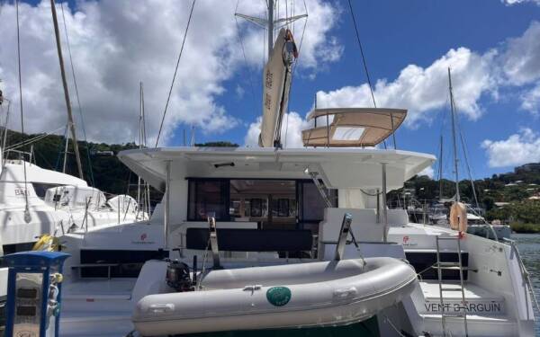 Fountaine Pajot Astrea 42 VENT D'ARGUIN