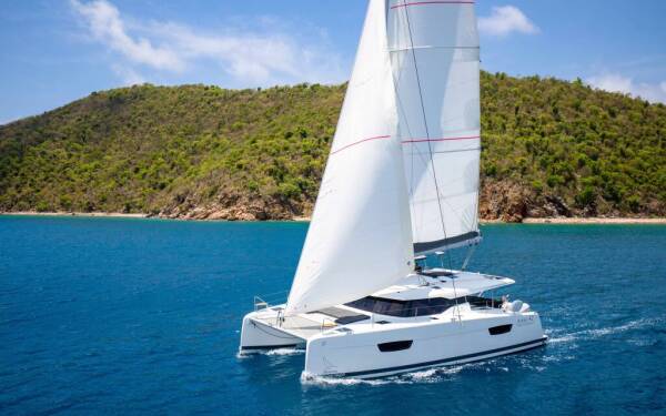 Fountaine Pajot Astrea 42 Pegasus