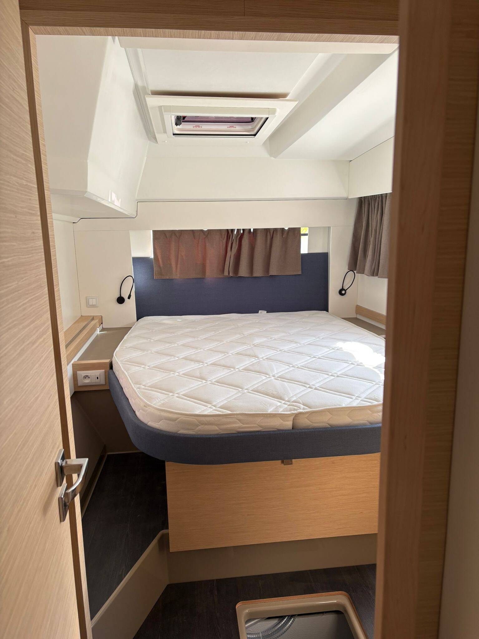 Fountaine Pajot Astrea 42 Harley Quinn