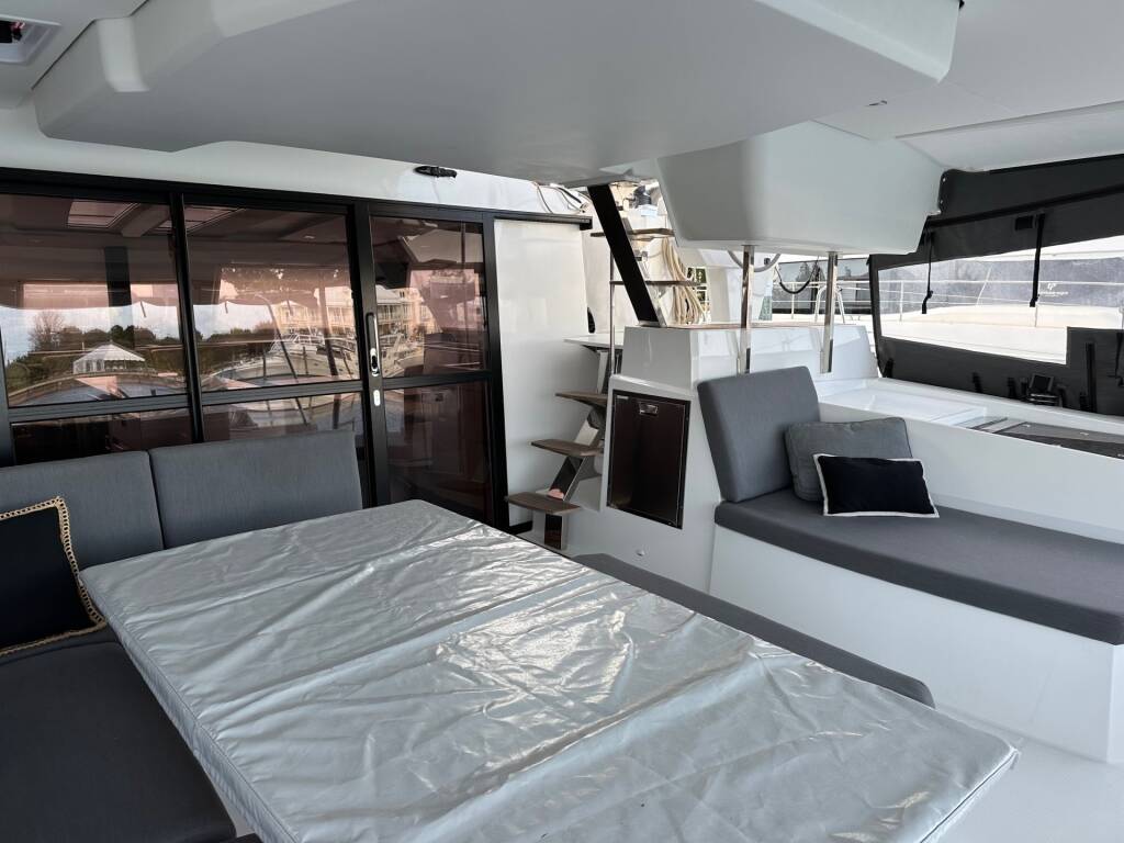 Fountaine Pajot Aura 51 Amajen