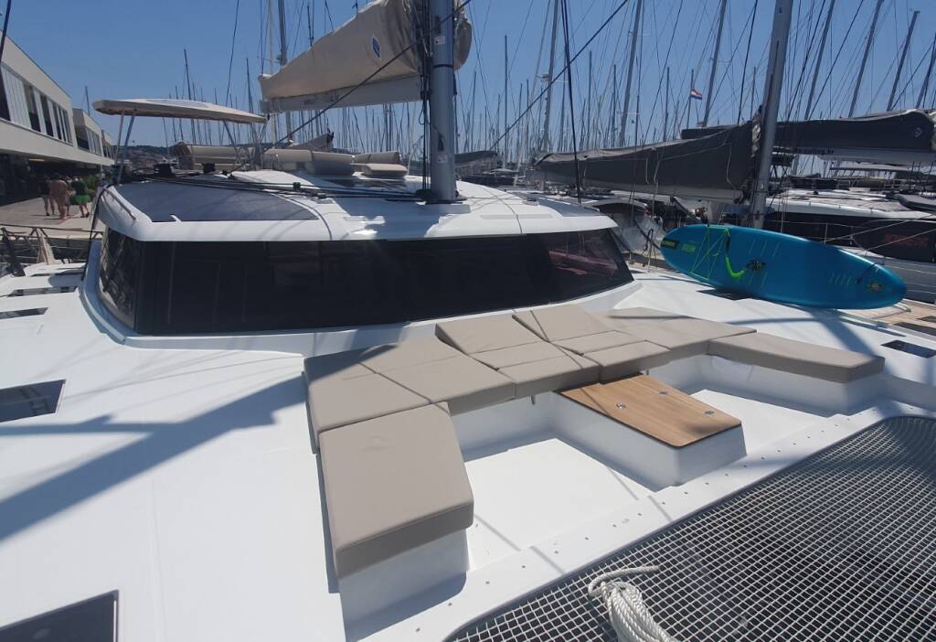 Fountaine Pajot Aura 51 Sunrise