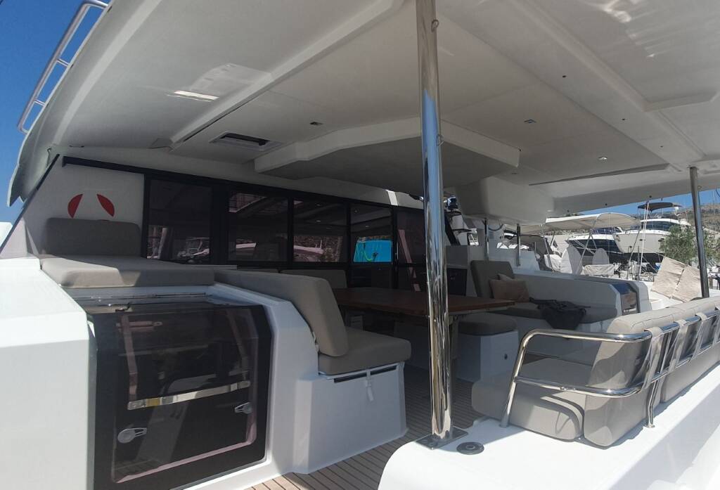 Fountaine Pajot Aura 51 Sunrise