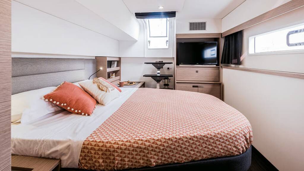 Fountaine Pajot Aura 51 Mer Sea