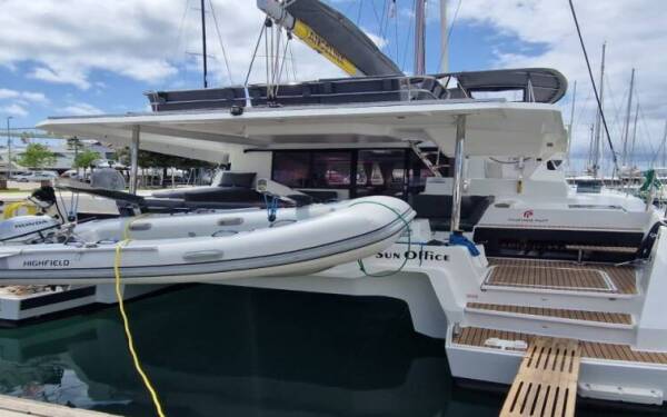 Fountaine Pajot Elba 45 Sun Office