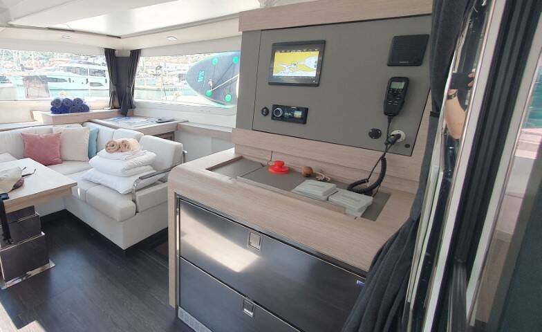 Fountaine Pajot Elba 45 Dreamcatcher