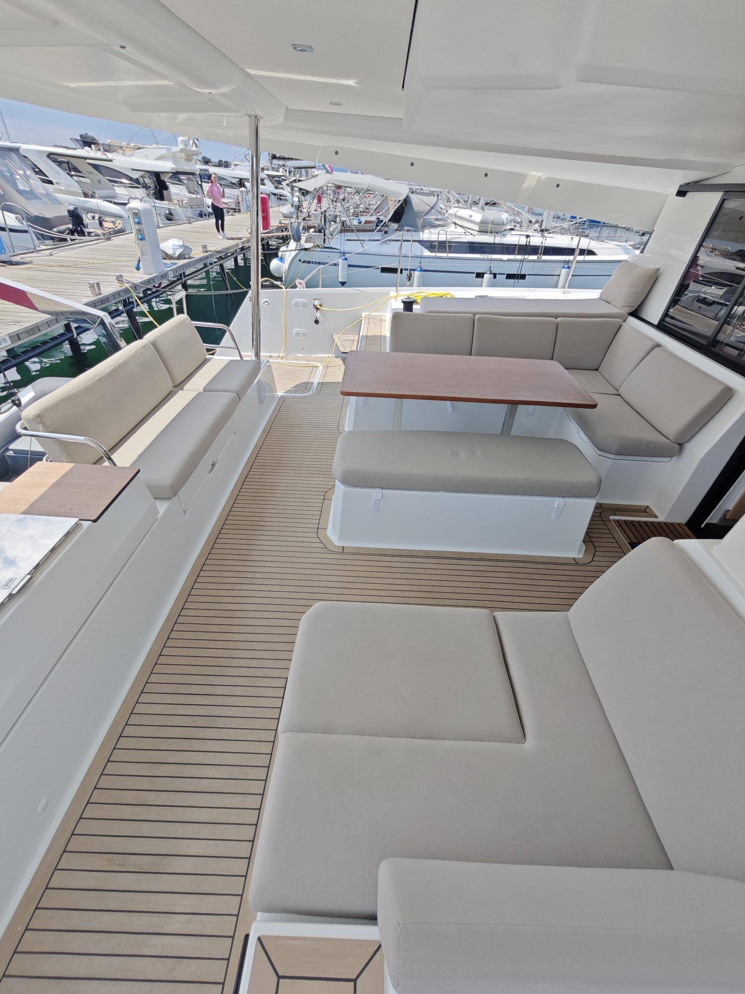 Fountaine Pajot Elba 45 Caramita