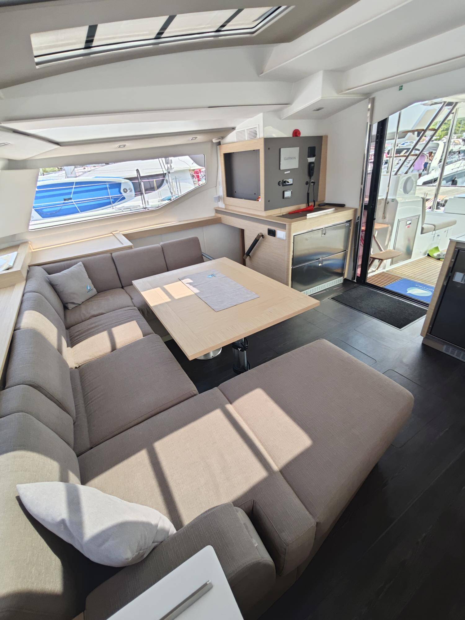 Fountaine Pajot Elba 45 Caramita