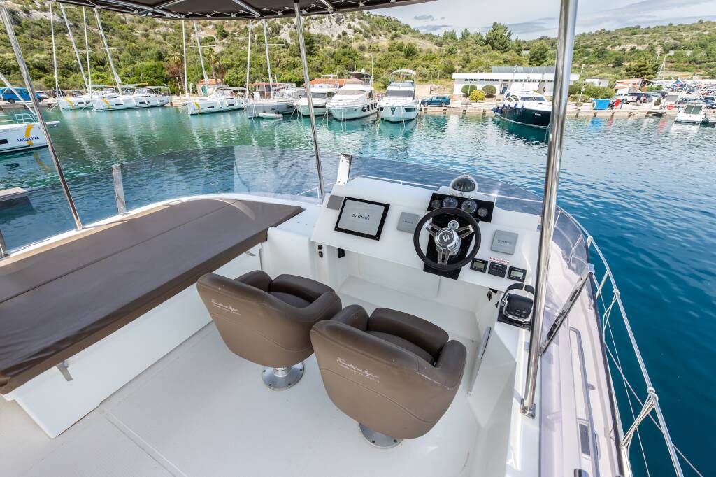 Fountaine Pajot MY 37 Dream Star