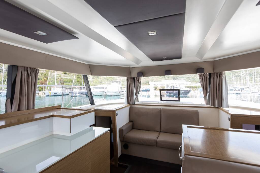 Fountaine Pajot MY 37 Dream Star