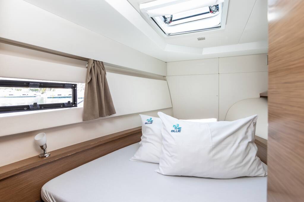 Fountaine Pajot MY 37 Dream Star