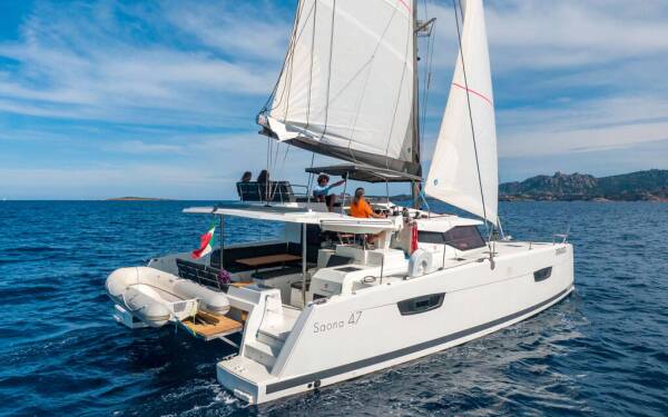 Fountaine Pajot Saona 47 Quintet Orsa 3