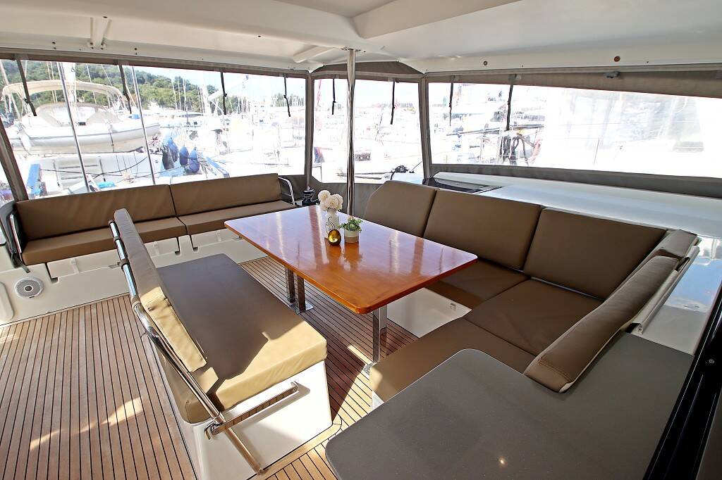 Fountaine Pajot Saona 47 Quintet Felicia