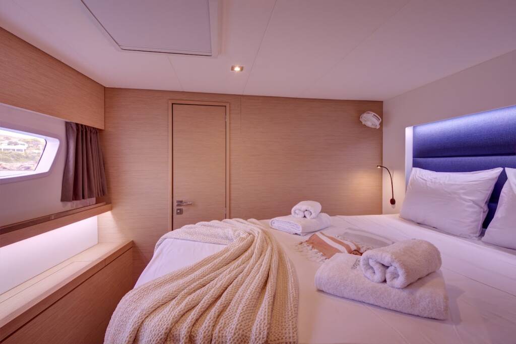 Fountaine Pajot Tanna 47 Helidoni