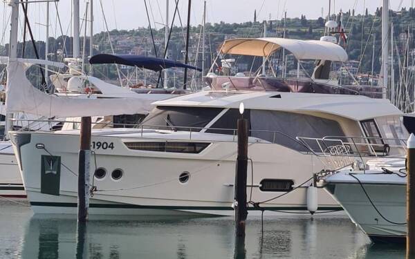 Greenline 48 Sarkis de Karabas