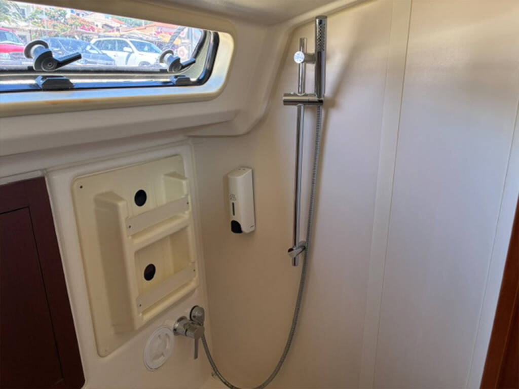 Hanse 385 Alkyoni