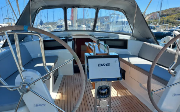 Hanse 418 Themisto