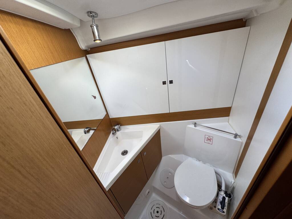 Jeanneau 53 Trinity