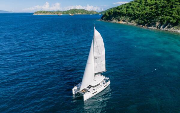 Lagoon 40 OW Cloudwalker