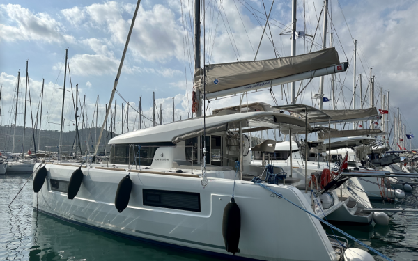 Lagoon 40 Sail Castor