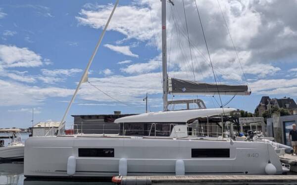 Lagoon 40 Last One