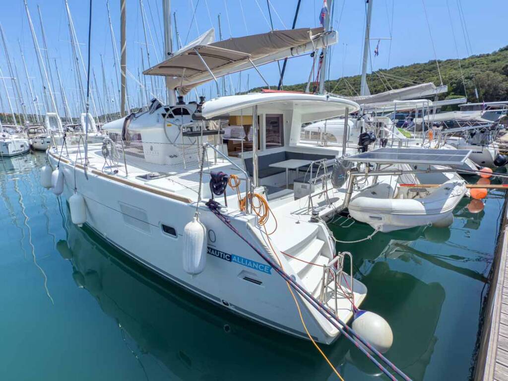 Lagoon 400 S2 Yolamare