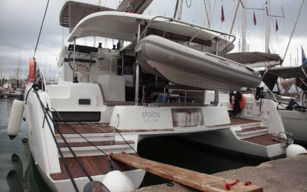 Lagoon 42 Stolos