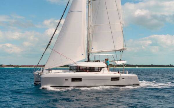 Lagoon 42 Queen Annezia