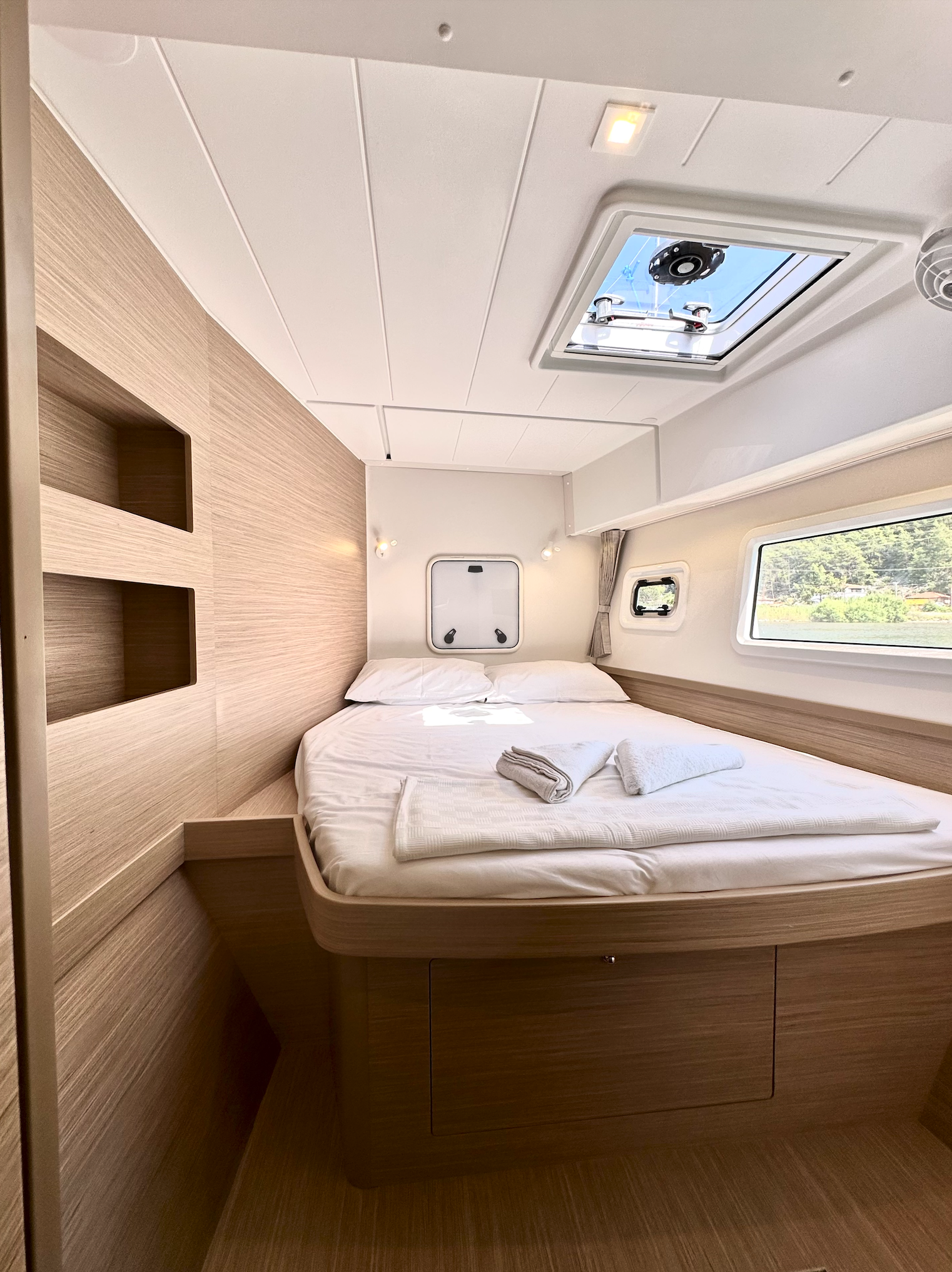 Lagoon 42 Sail Proteus