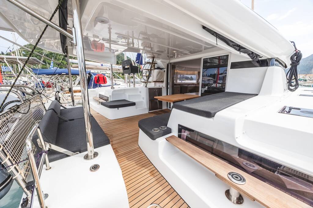 Lagoon 43 Emerald