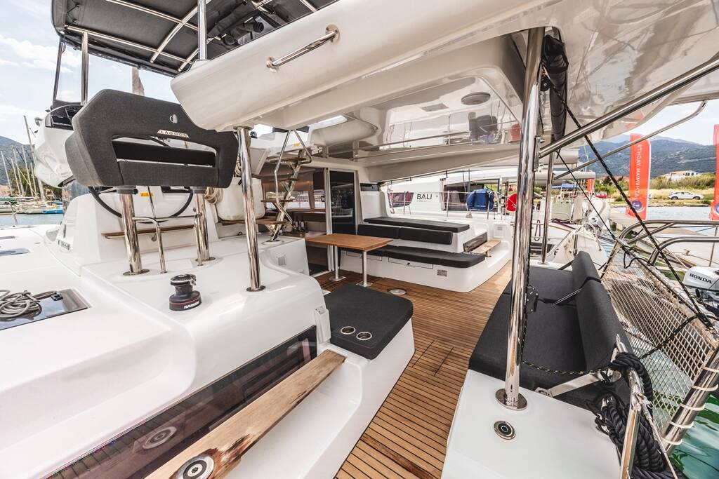 Lagoon 43 Emerald