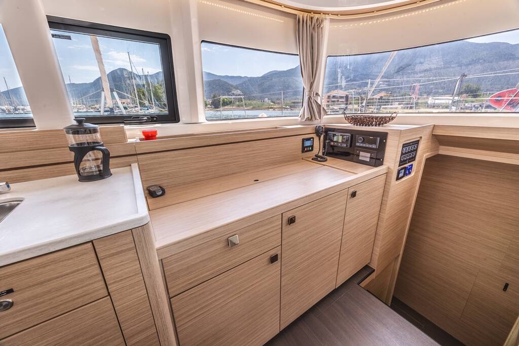 Lagoon 43 Emerald
