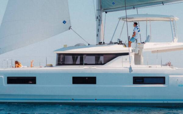 Lagoon 46 Iconic 4 + 2 cab. Vanesa