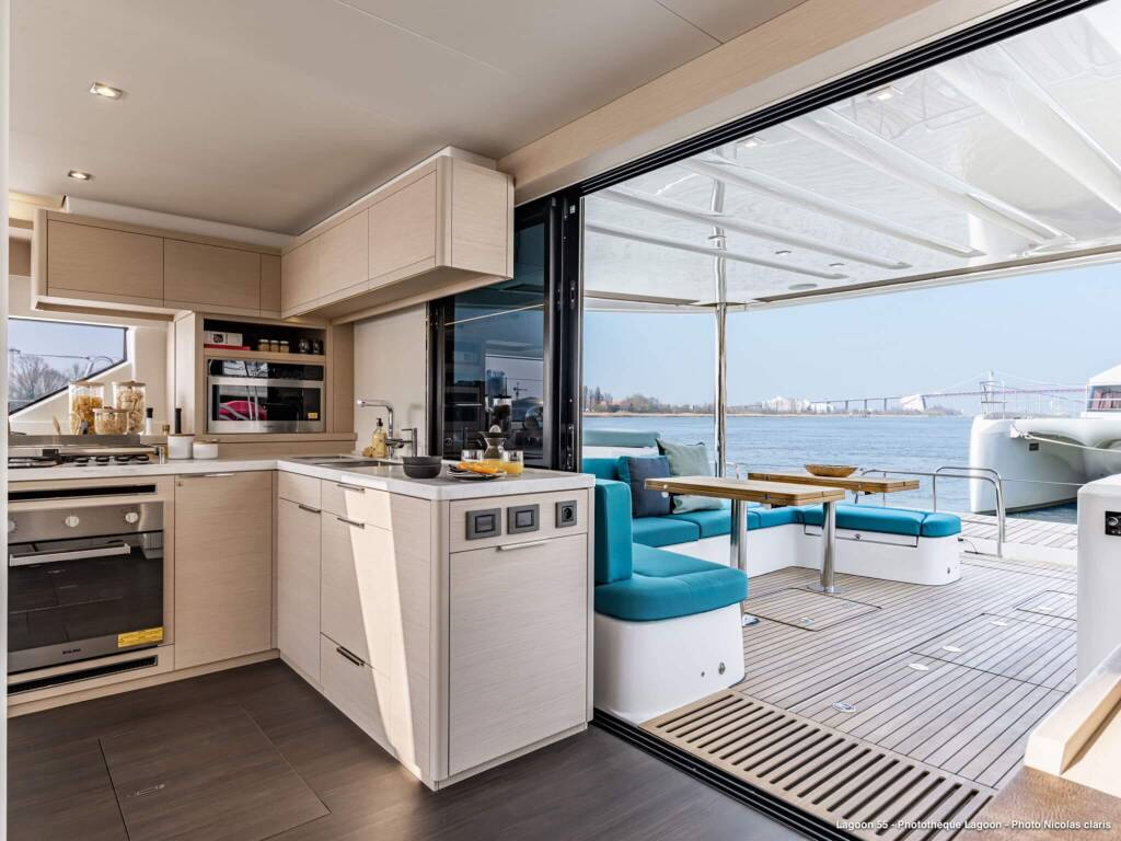 Lagoon 55 Nomad