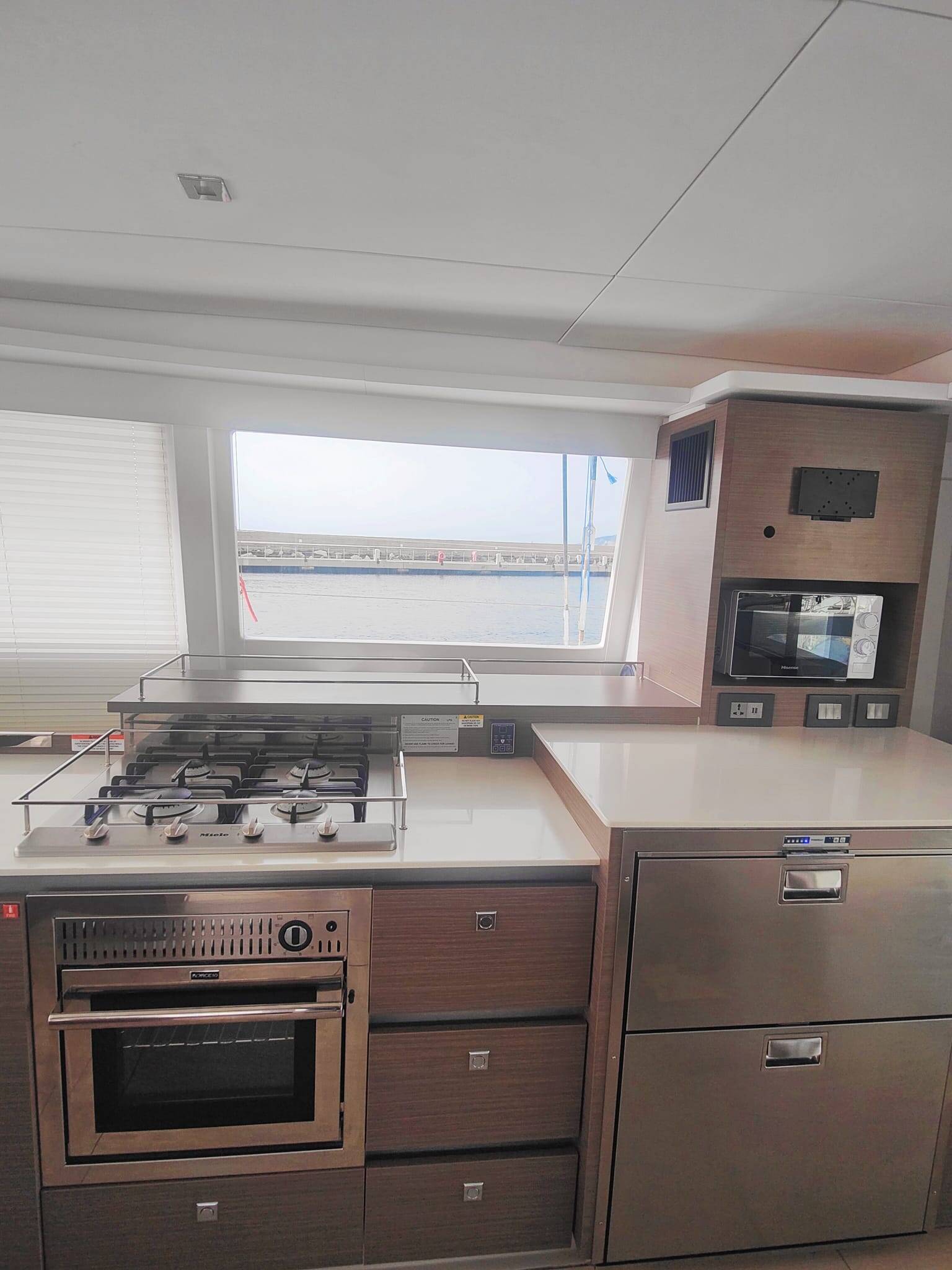 Leopard 50 Maria del Mar