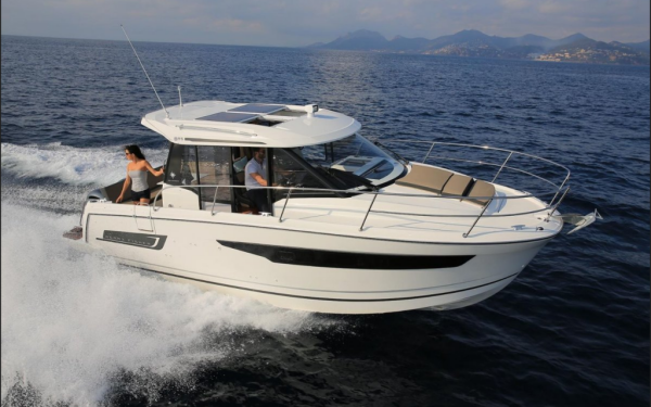 Merry Fisher 895 Offshore Jonnis
