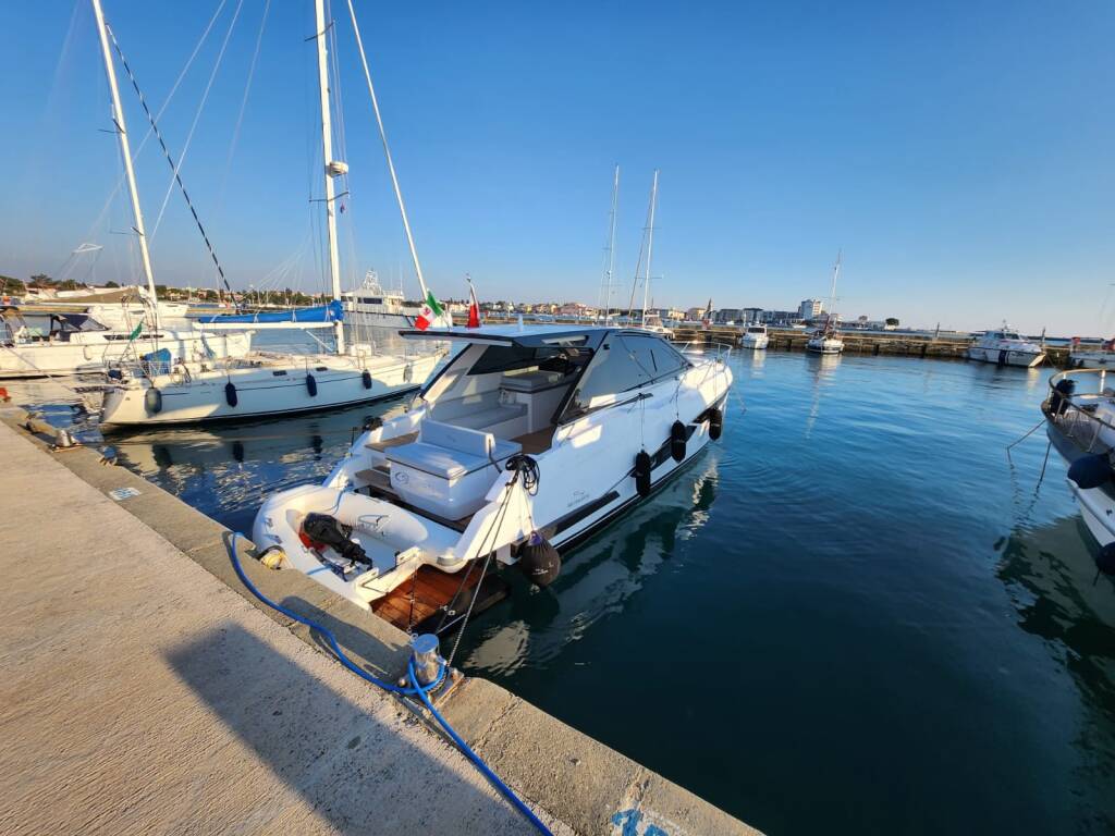 Parana 38 Vador