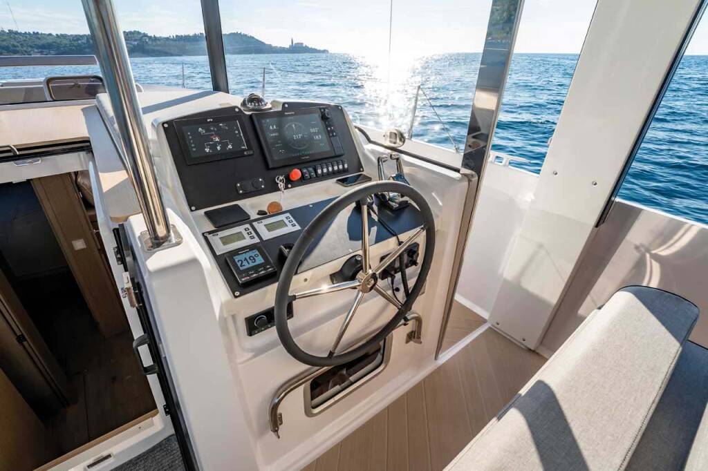 Sea Loft 480 Sundowner