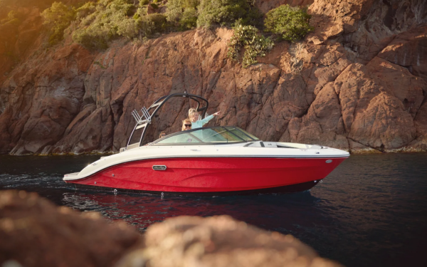 Sea Ray SPX 210 Sea Ray SPX 210
