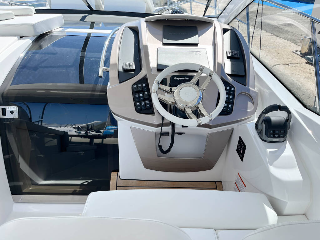Sessa C38 Brač