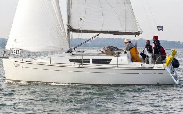 Sun Odyssey 30i Lightning
