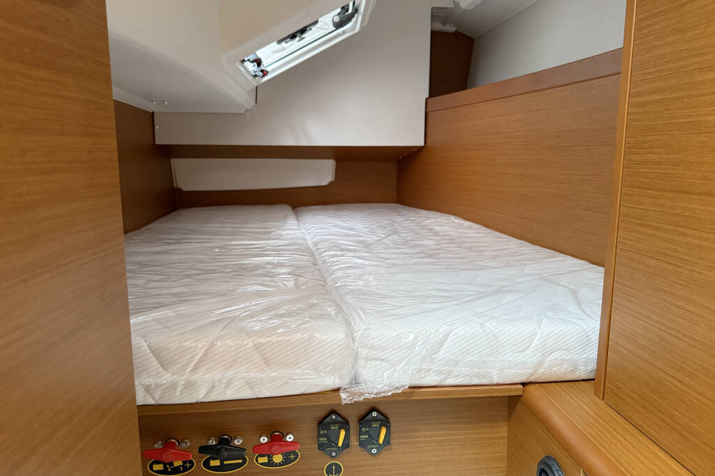 Sun Odyssey 349 Serineh