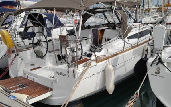 Sun Odyssey 349 Madison