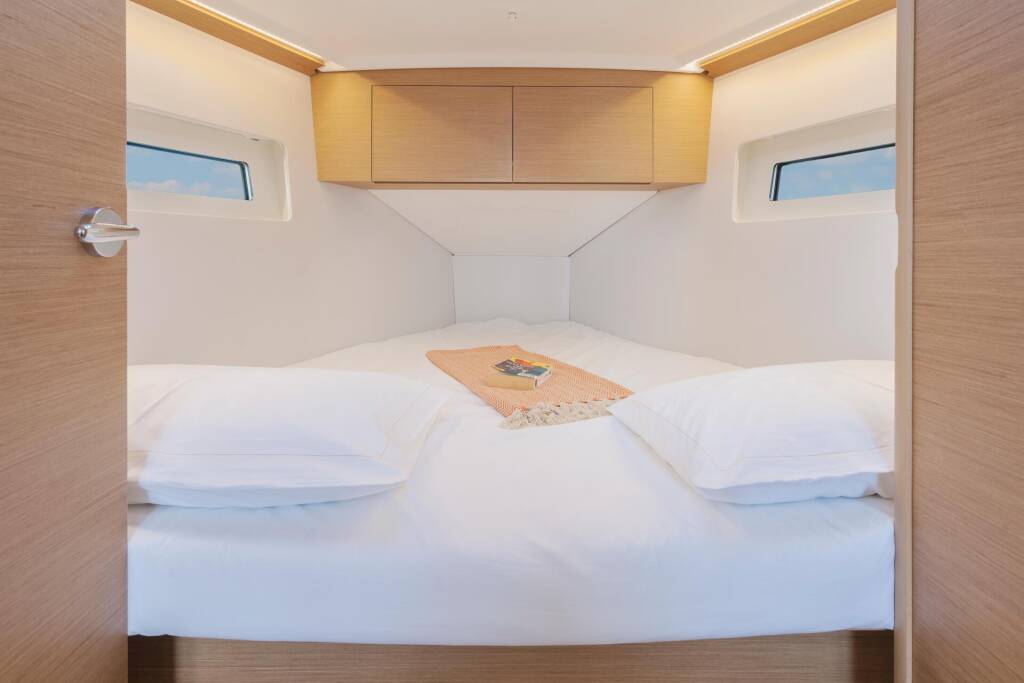 Sun Odyssey 350 Miyabi