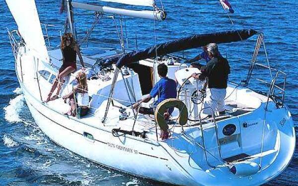 Sun Odyssey 37 Alki