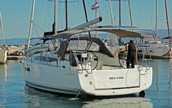 Sun Odyssey 380 Sea Kiss