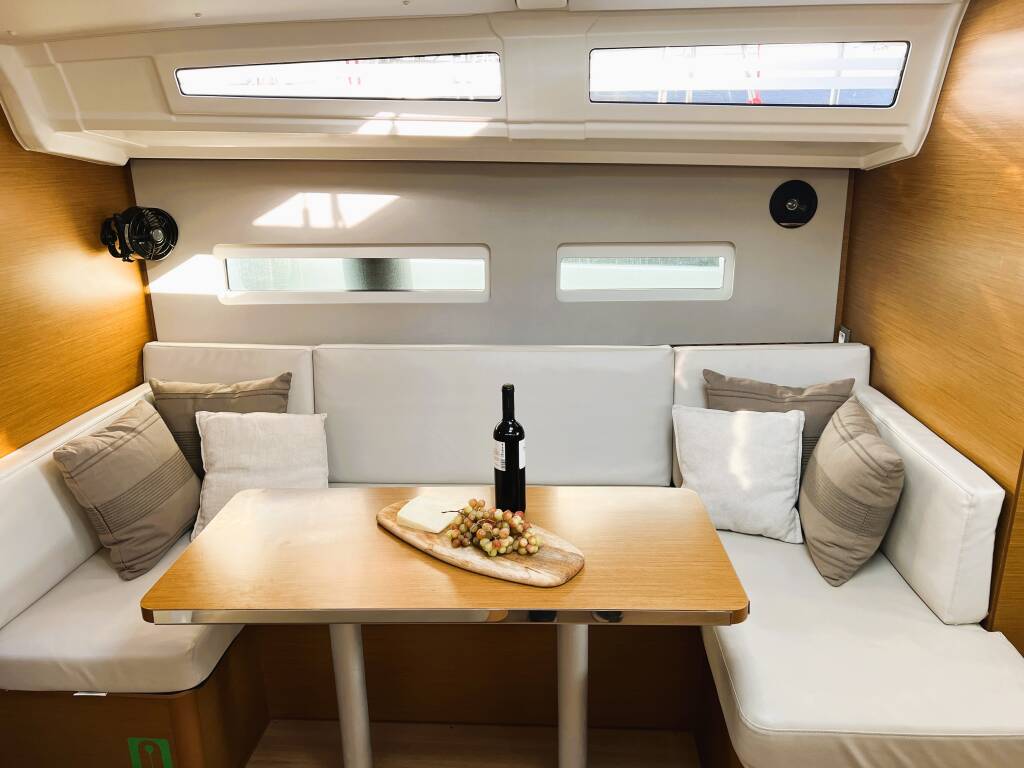 Sun Odyssey 410 Irene